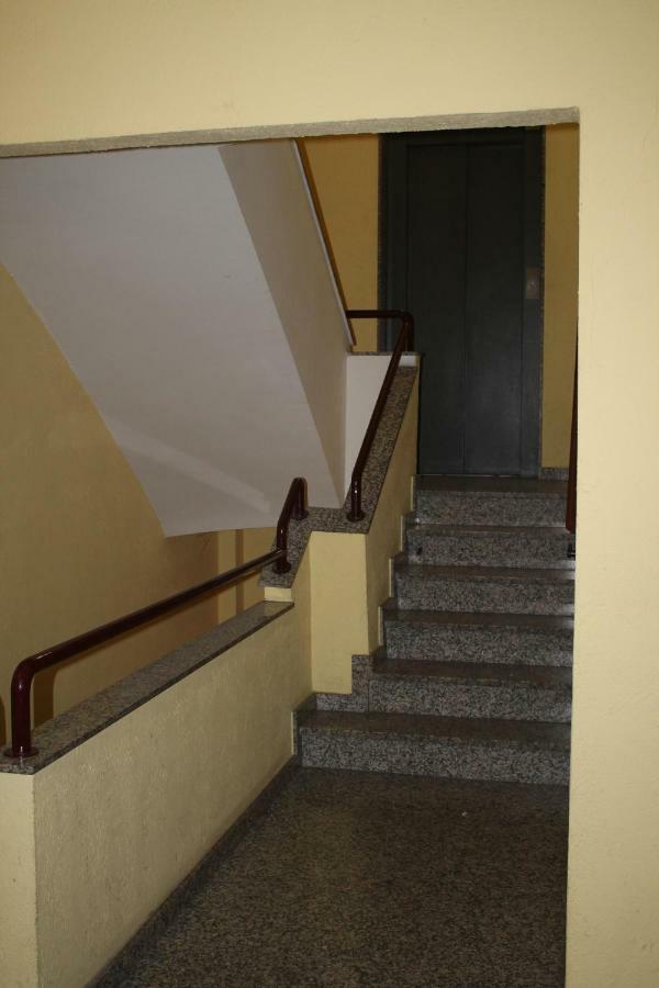Ap-Art Apartment La Seu d'Urgell Ngoại thất bức ảnh